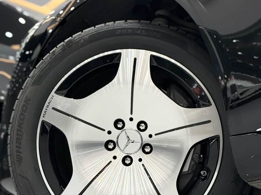 Mercedes-Benz Maybach S Class 2023 car image #19