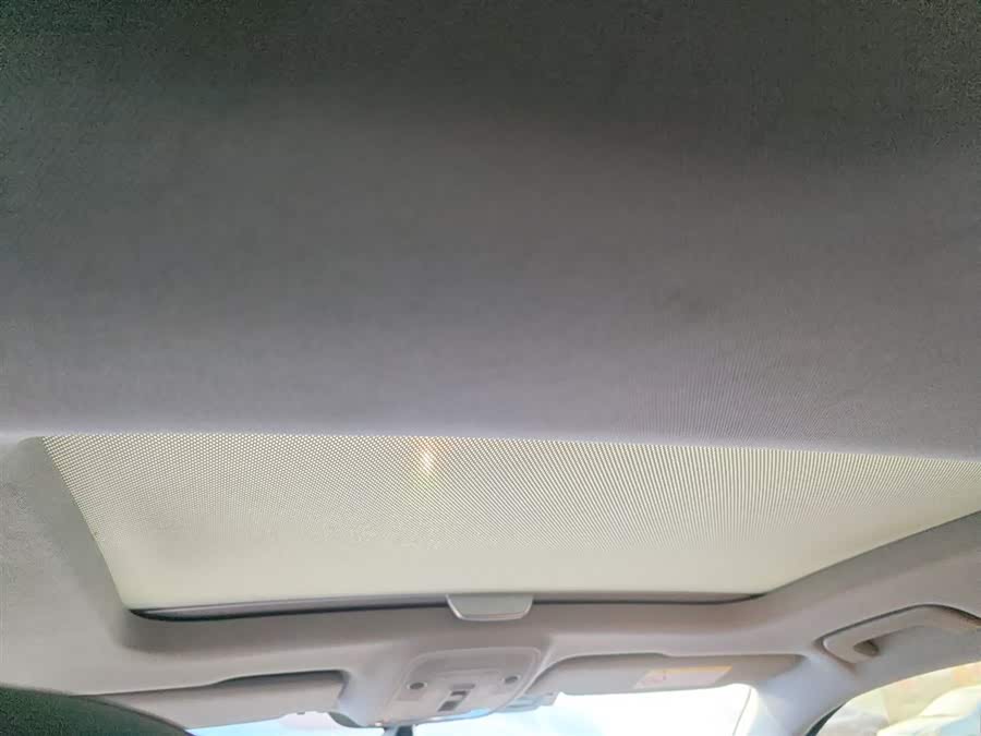 Audi Q2L e-tron 2020 #19 Audi Q2L e-tron 2020 car image #19