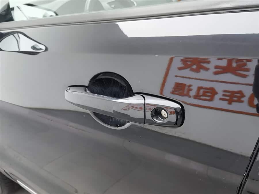 Ford Explorer (Imported) 2017 #19 Ford Explorer (Imported) 2017 car image #19