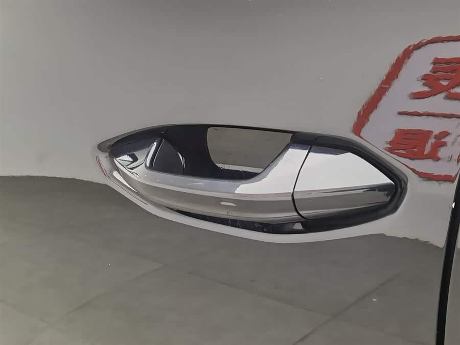 Audi Q4 e-tron 2023 صورة سيارة #19