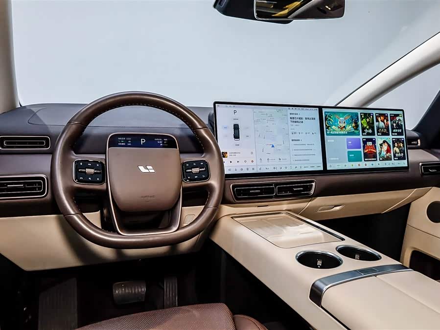 理想汽车 理想MEGA 2024 汽车图片 #19