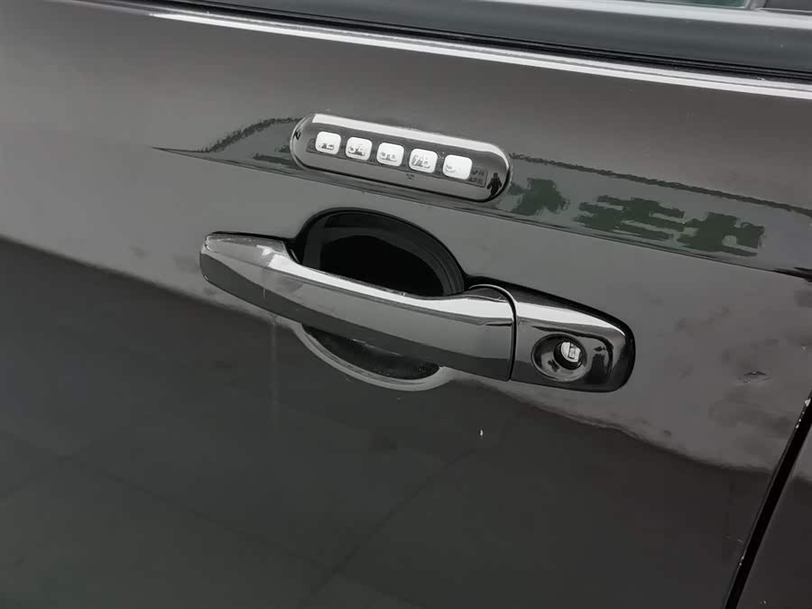 Ford Edge (Imported) 2013 immagine di auto #19