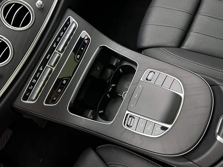 Mercedes-Benz E Class (Imported) 2022 car image #19