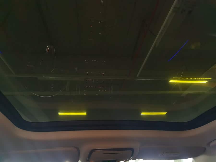 HongQi HS3 2025 car image #19