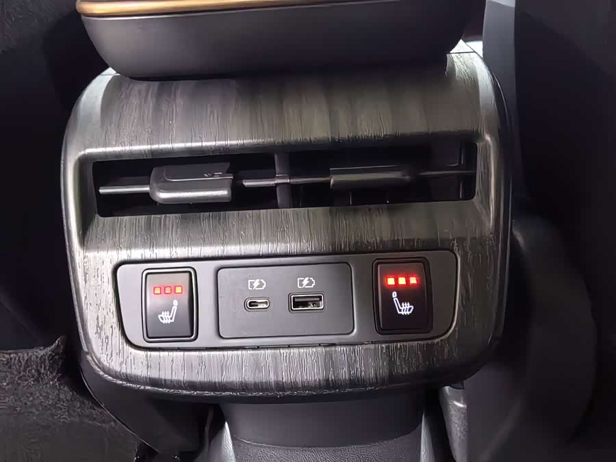 日产 ARIYA艾睿雅 2022 汽车图片 #19