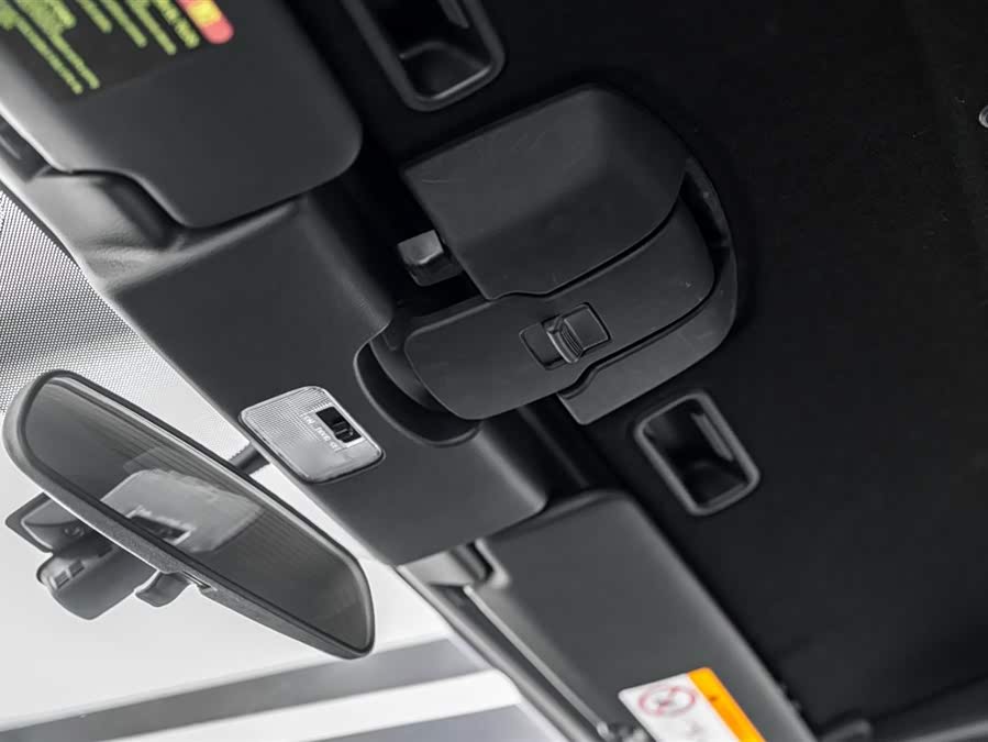 GEELY Monjaro MHEV 2023 #19 GEELY Monjaro MHEV 2023 car image #19