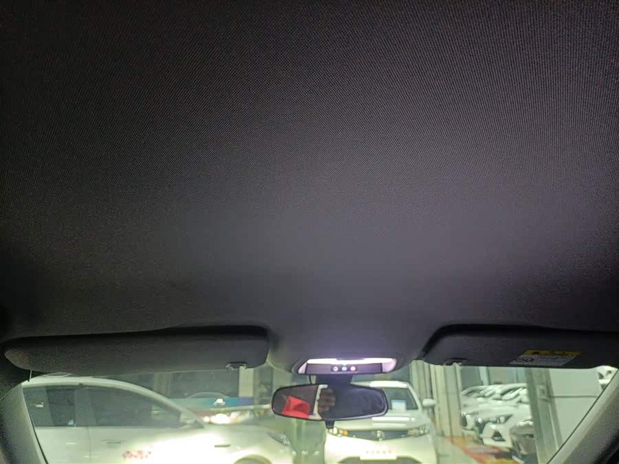 Chevrolet Charm 2024 car image #19