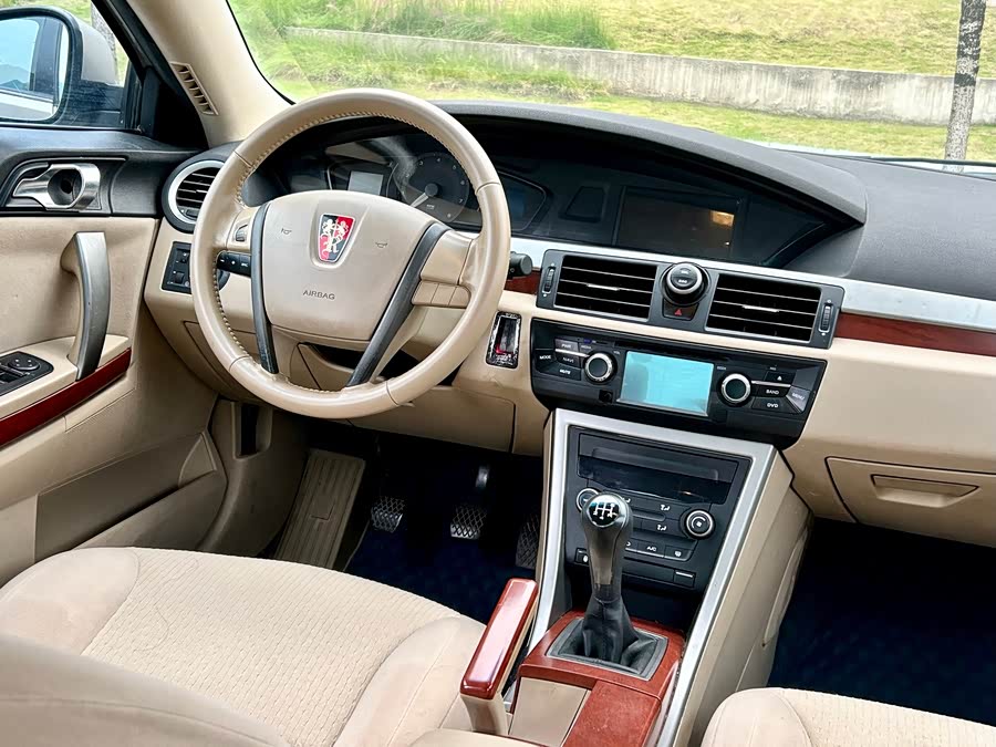 Roewe 550 2013 изображение автомобиля #19