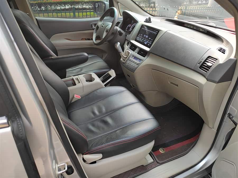 BYD M6 2016 #19 BYD M6 2016 car image #19