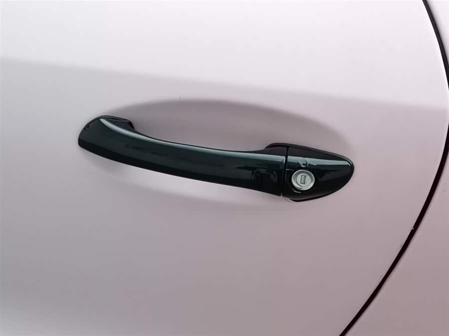 Mercedes-Benz SL Class 2011 car image #19