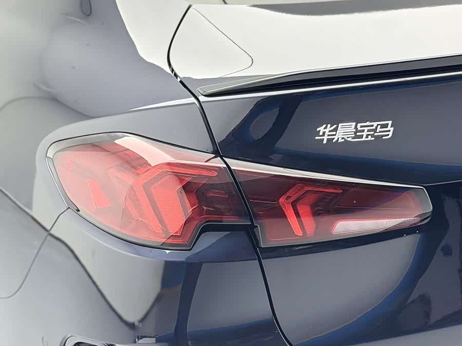 BMW 2 Series 2025 #19 BMW 2 Series 2025 car image #19