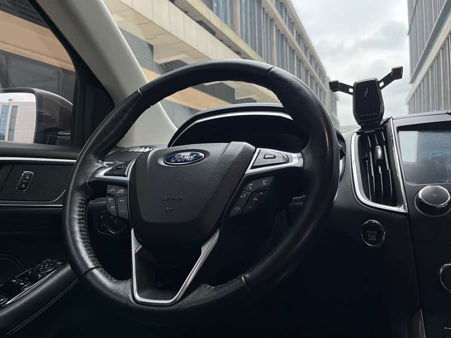 Ford Edge 2017 صورة سيارة #19