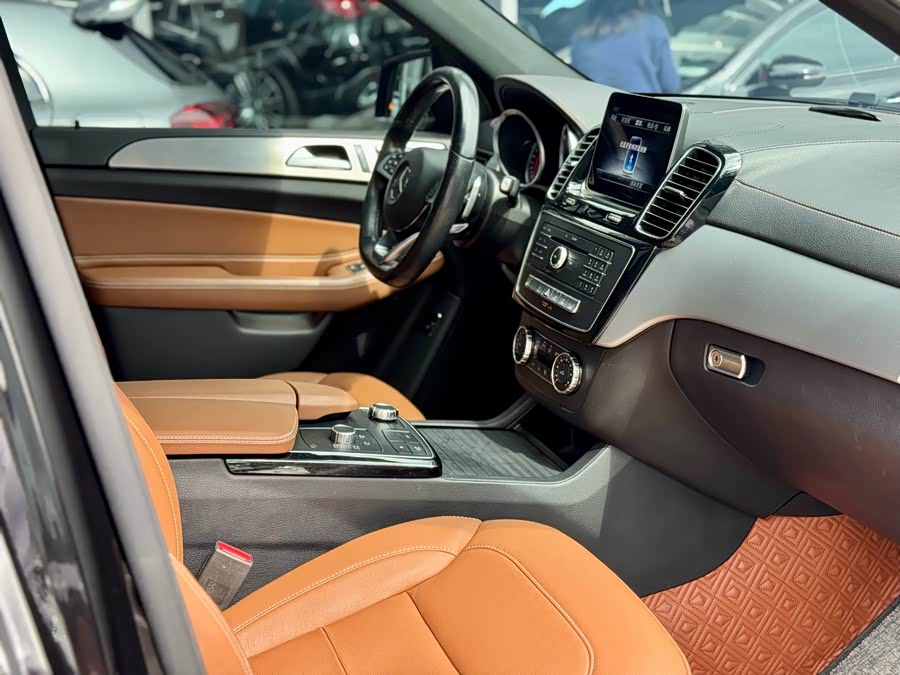 Mercedes-Benz A AMG 2020 car image #19