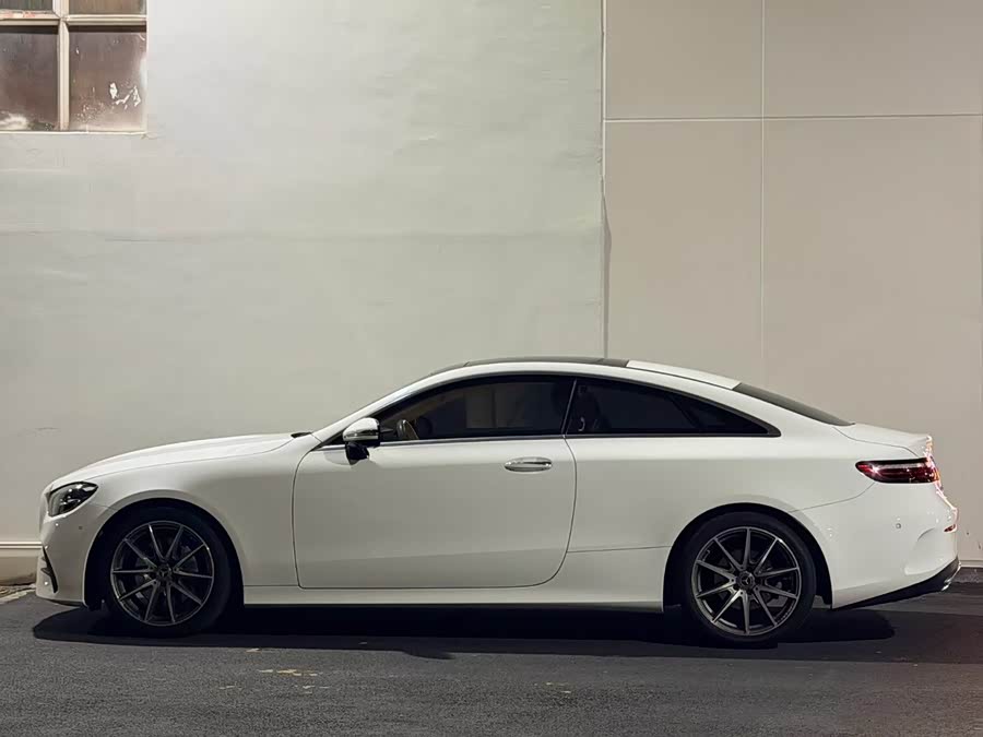 Mercedes-Benz E Class (Imported) 2023 car image #19
