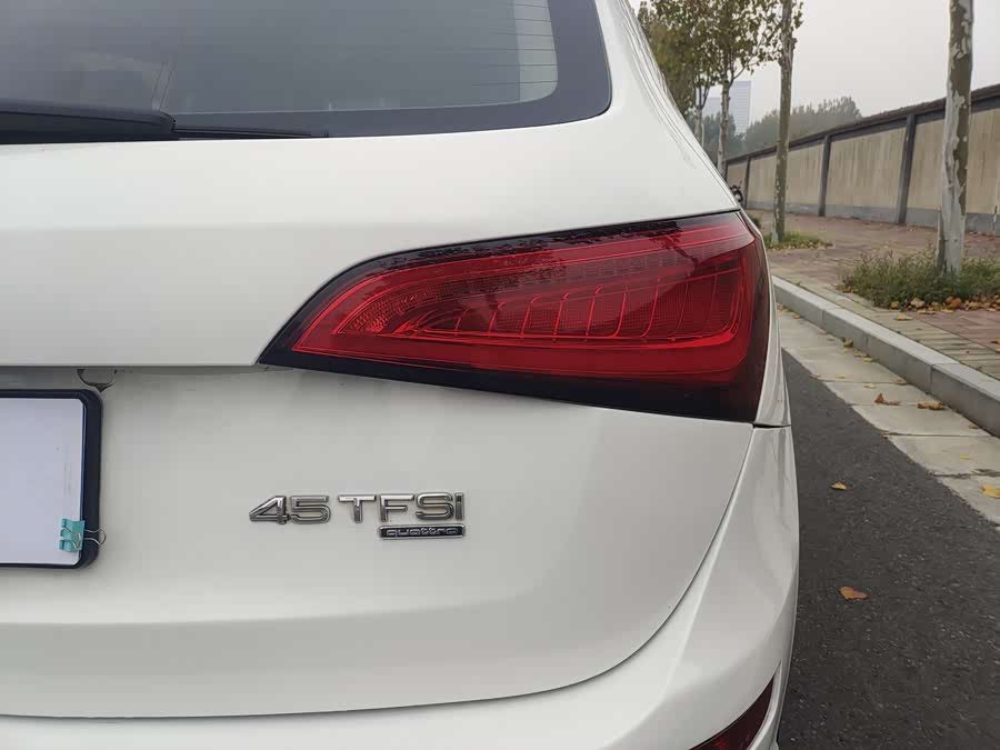 Audi Q5 (Imported) 2013 #19 Audi Q5 (Imported) 2013 car image #19