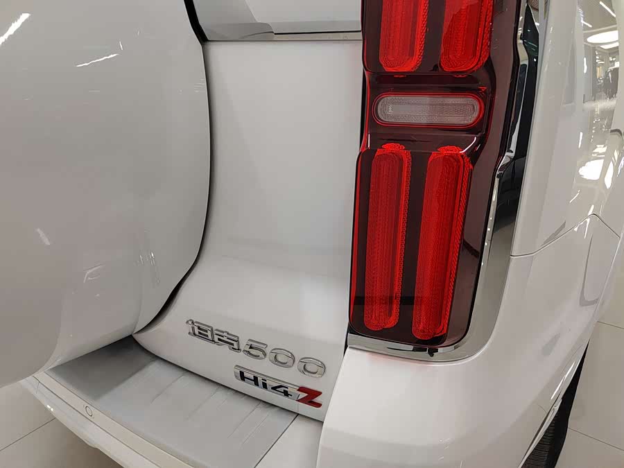 Tank 500 New Energy 2024 #19 Tank 500 New Energy 2024 car image #19