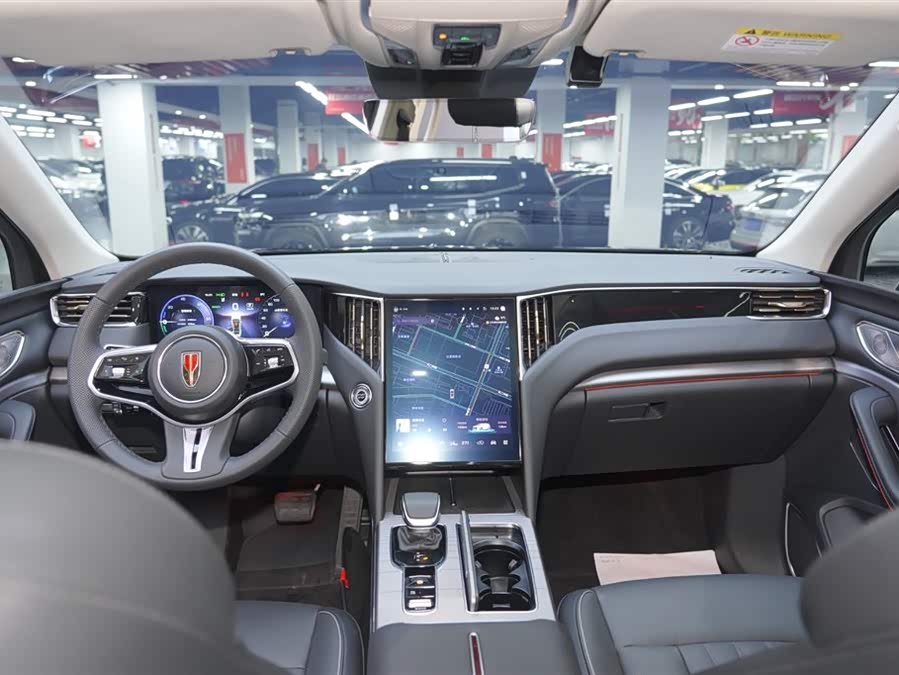 HongQi HS7 PHEV 2025 car image #19