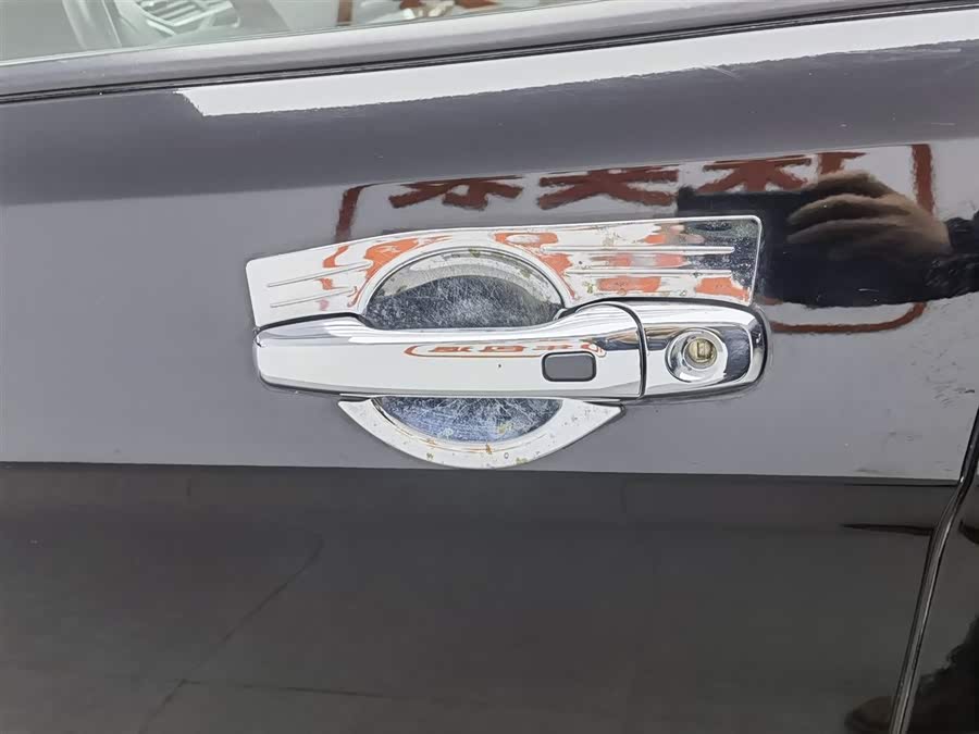 Ford Explorer (Imported) 2016 #19 Ford Explorer (Imported) 2016 صورة سيارة #19