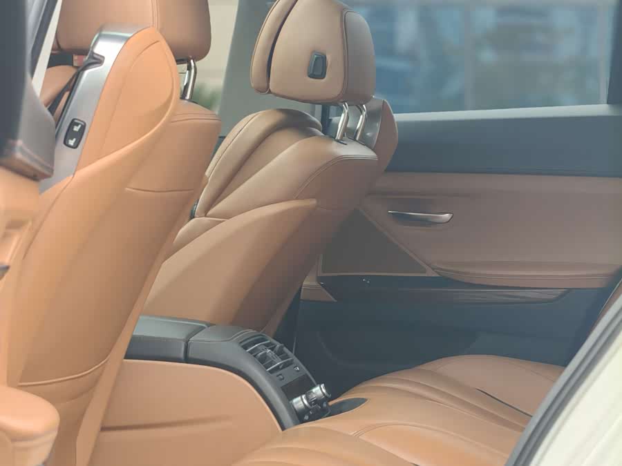BMW 6 Series 2016 car image #19