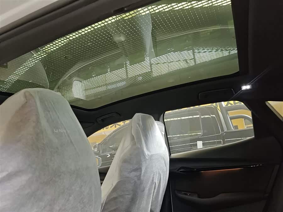 Volkswagen ID.UNYX 06 2025 image de voiture #19