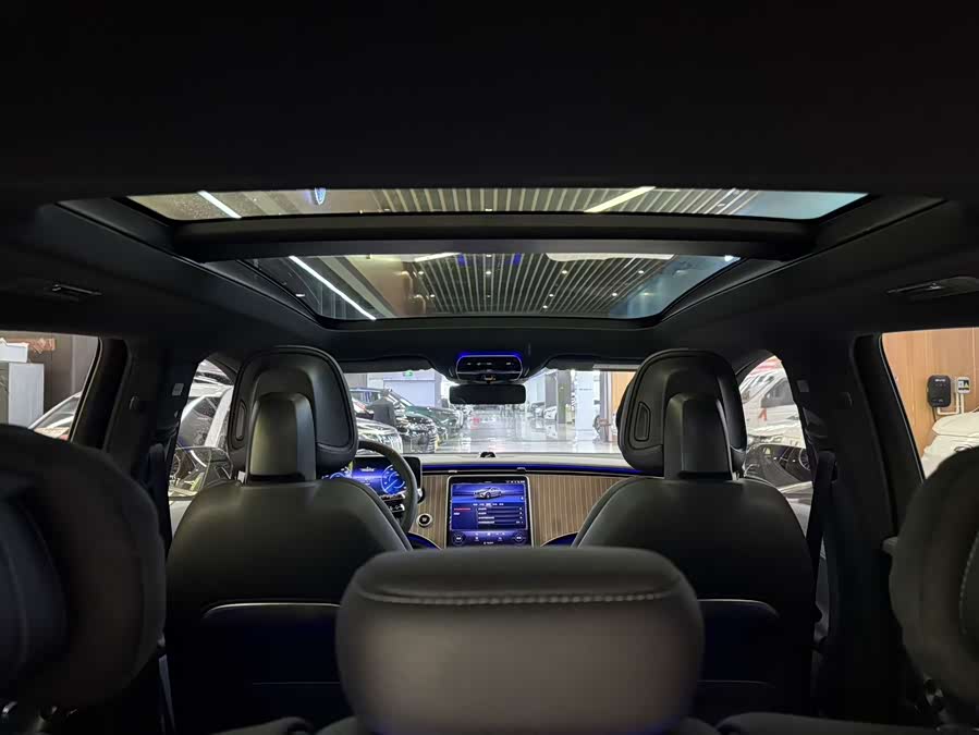 Mercedes-Benz EQE SUV 2023 car image #19