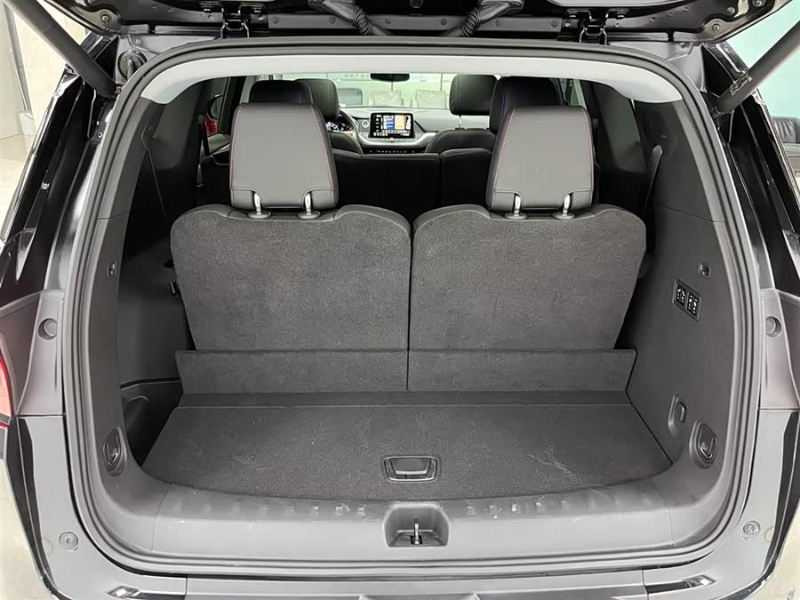 Chevrolet Blazer 2023 car image #19