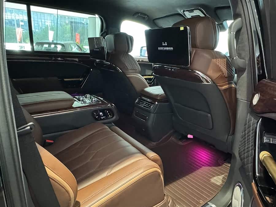 HongQi GuoYao car image #19