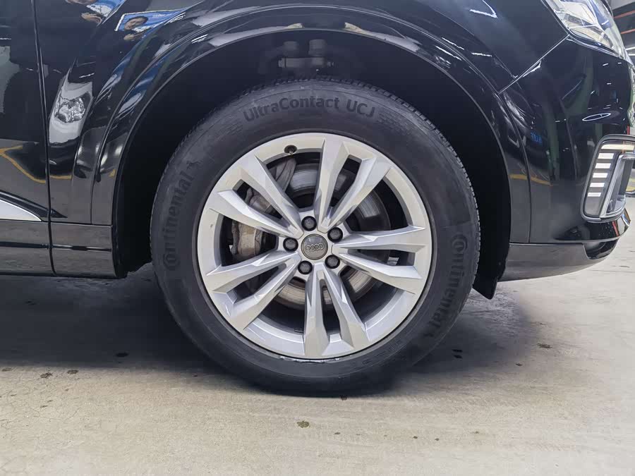 Audi Q7 New Energy 2020 immagine di auto #19