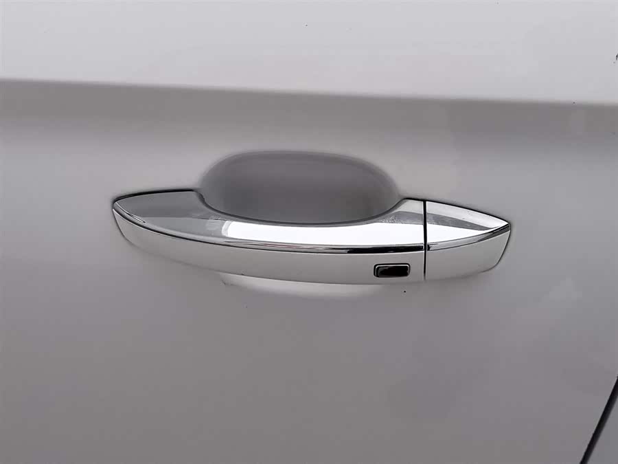 MG EZS Electric 2019 изображение автомобиля #19