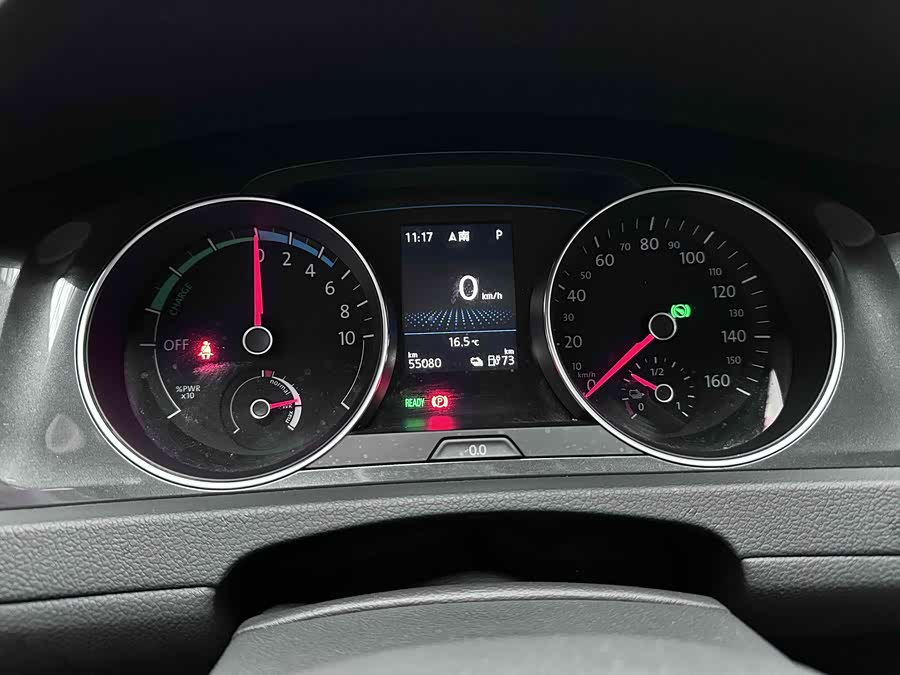 Volkswagen Golf Pure Electric 2021 imagen de coche #19