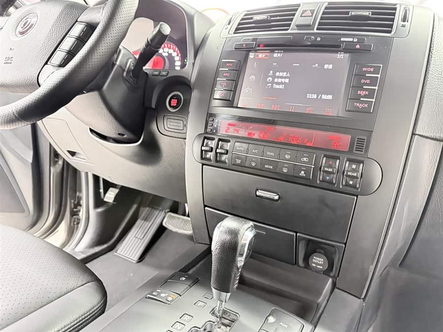 Kia Mohave 2010 صورة سيارة #19