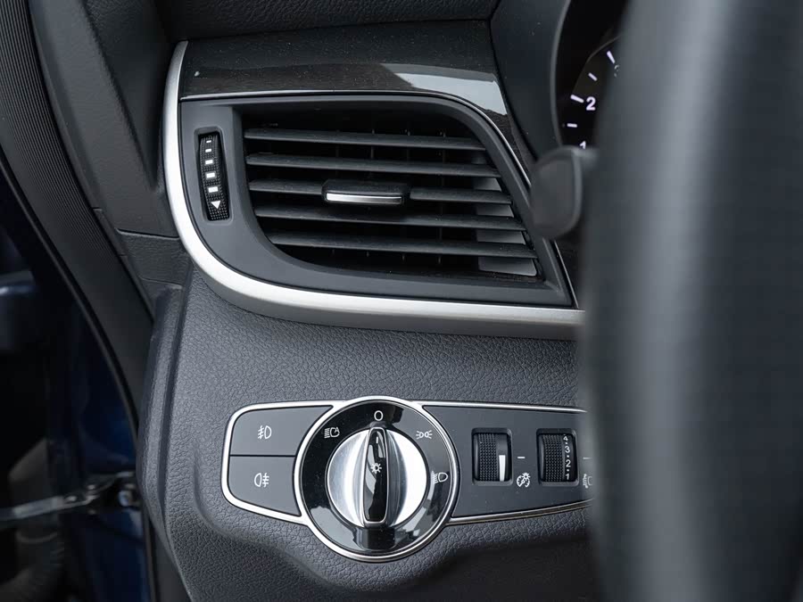 BYD Song MAX 2018 car image #19