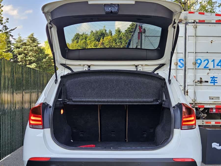 BMW X1 (Imported) 2012 #19 BMW X1 (Imported) 2012 صورة سيارة #19