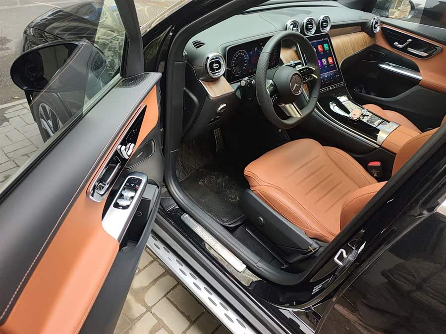 Mercedes-Benz GLC Class New Energy 2025 imagen de coche #19