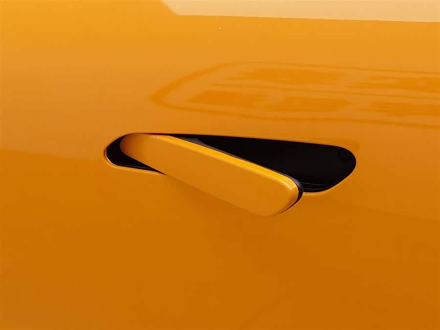 哪吒汽车 哪吒GT 2023 汽车图片 #19