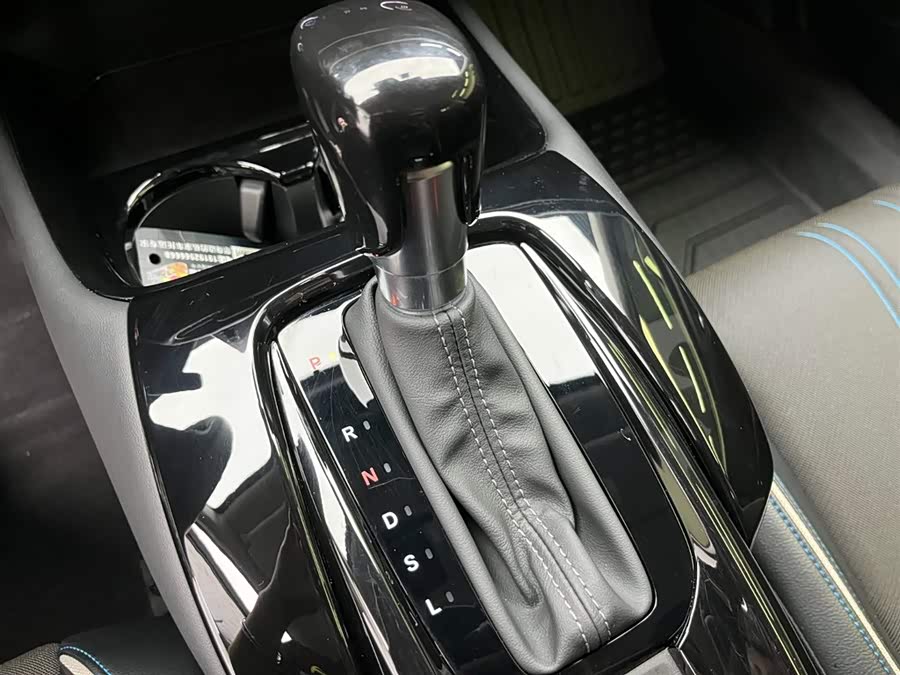 Honda HR-V 2023 #19 Honda HR-V 2023 car image #19