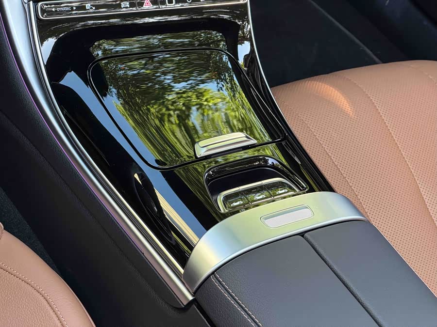 Mercedes-Benz CLE Class 2025 car image #19