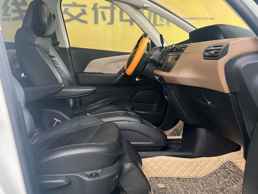 Citroen C4 PICASSO 2015 car image #19