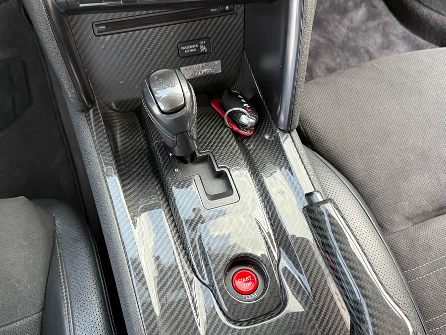 日产 日产GT-R 2018 汽车图片 #19