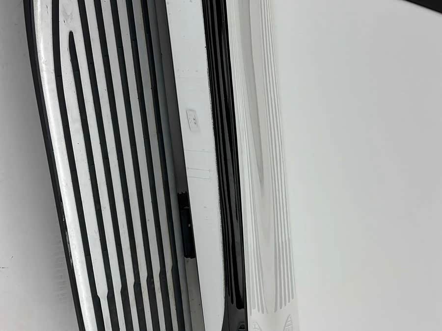 Mercedes-Benz GLS Class 2019 car image #19