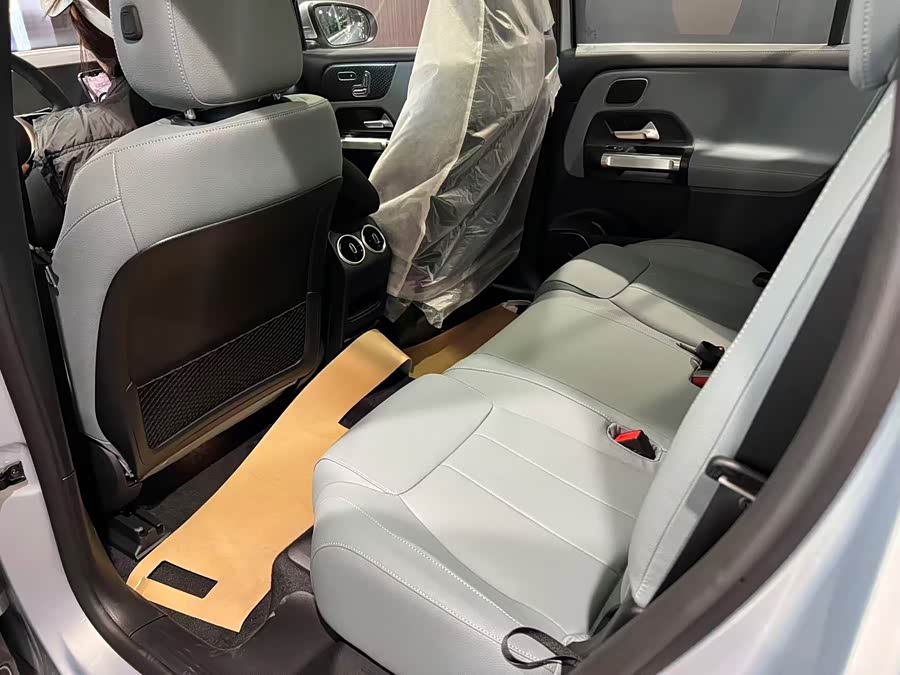 Mercedes-Benz EQB Class 2025 #19 Mercedes-Benz EQB Class 2025 immagine di auto #19