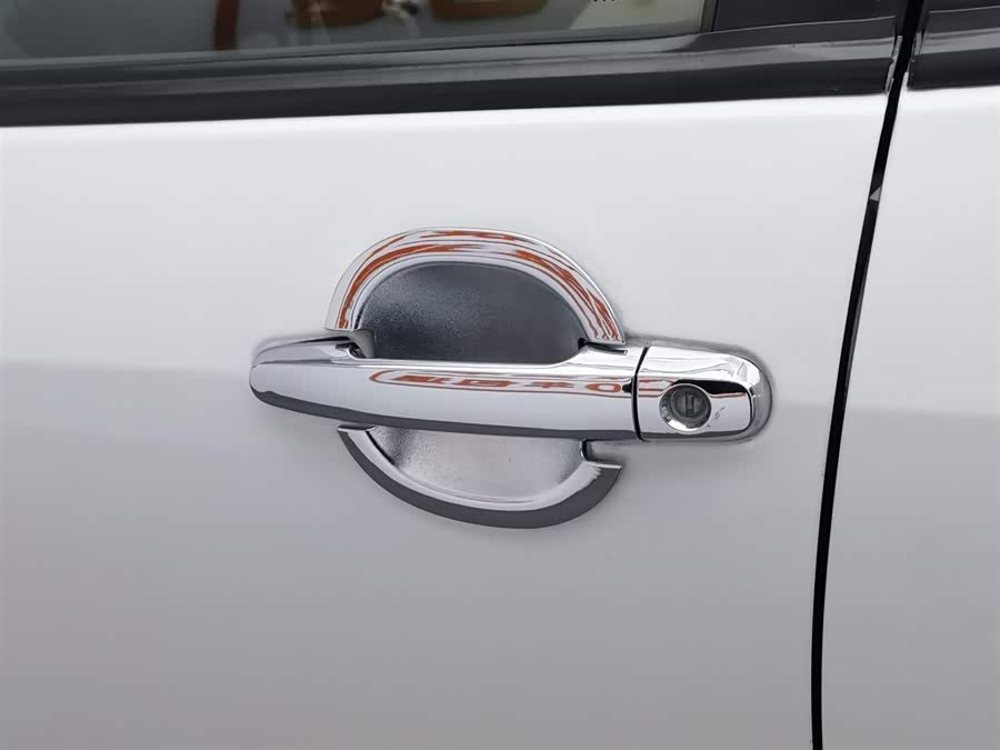 BYD F3R 2013 #19 BYD F3R 2013 car image #19