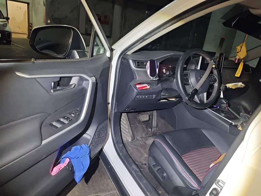 Toyota RAV4 Hybird E+ 2022 #19 Toyota RAV4 Hybird E+ 2022 immagine di auto #19