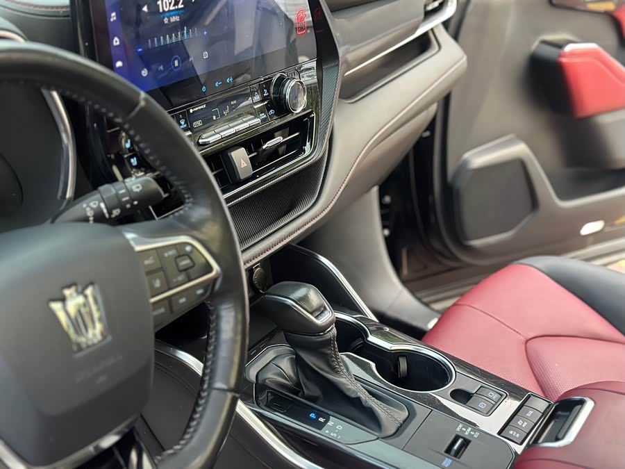 Toyota Crown Kluger 2022 car image #19