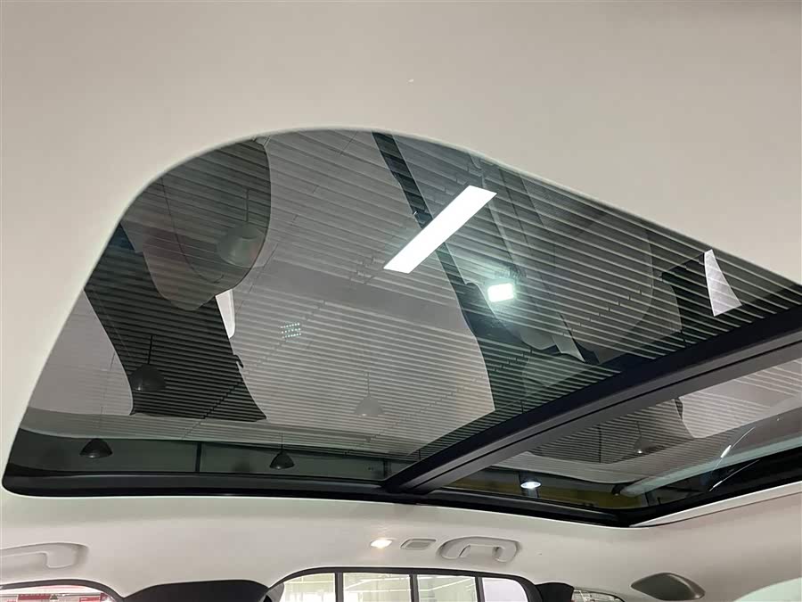 NIO ES7 2024 imagen de coche #19