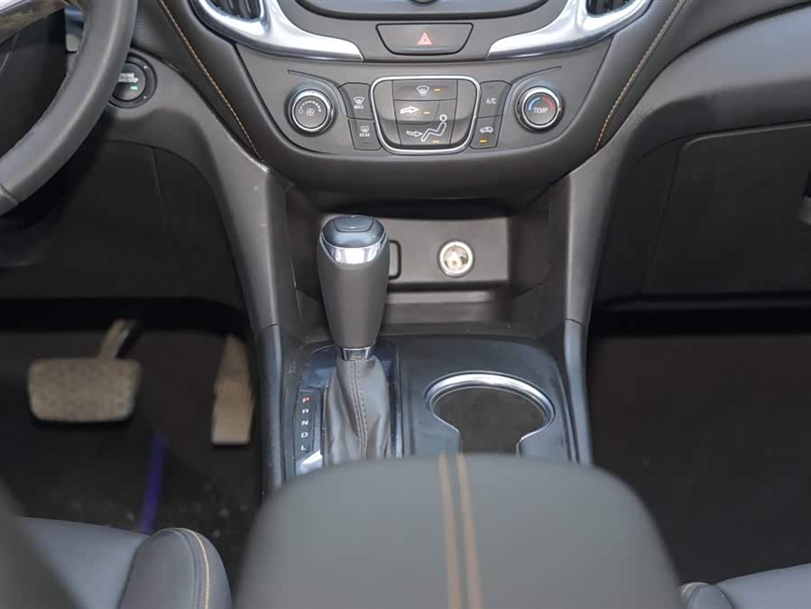 Chevrolet Equinox 2019 #19 Chevrolet Equinox 2019 car image #19