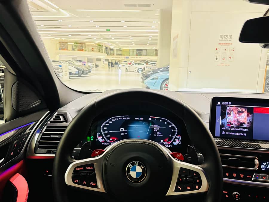 BMW X4 M 2023 car image #19