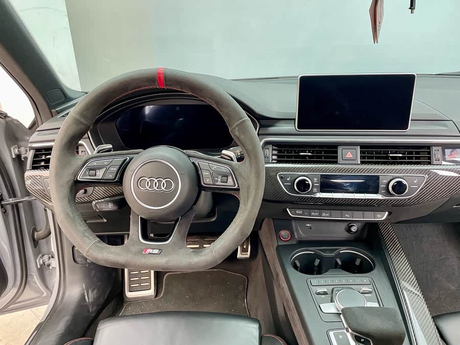 Audi RS 4 2019 immagine di auto #19