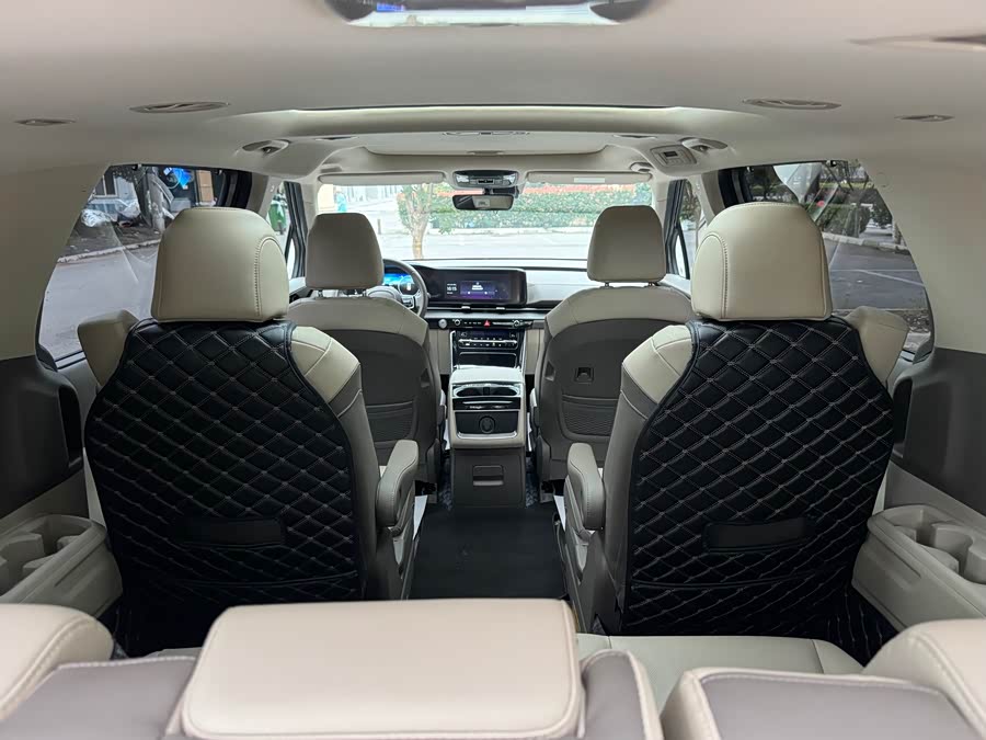 Kia Carnival 2022 immagine di auto #19