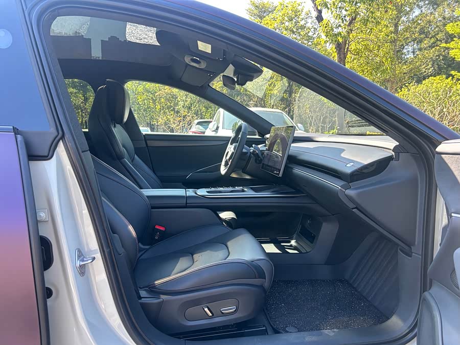 MI SU7 2024 car image #19